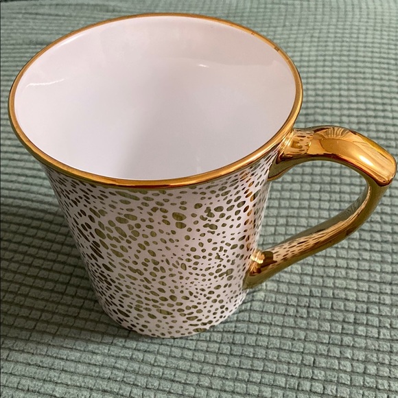 Elegant Gold and White Speckled Mug Designed in the USA Not Microwave 16oz New